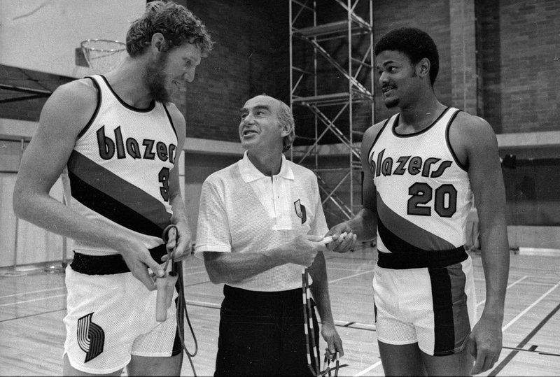 bill-walton-jack-ramsay-and-maurice-lucas-d345bbae8df4f11f.jpg