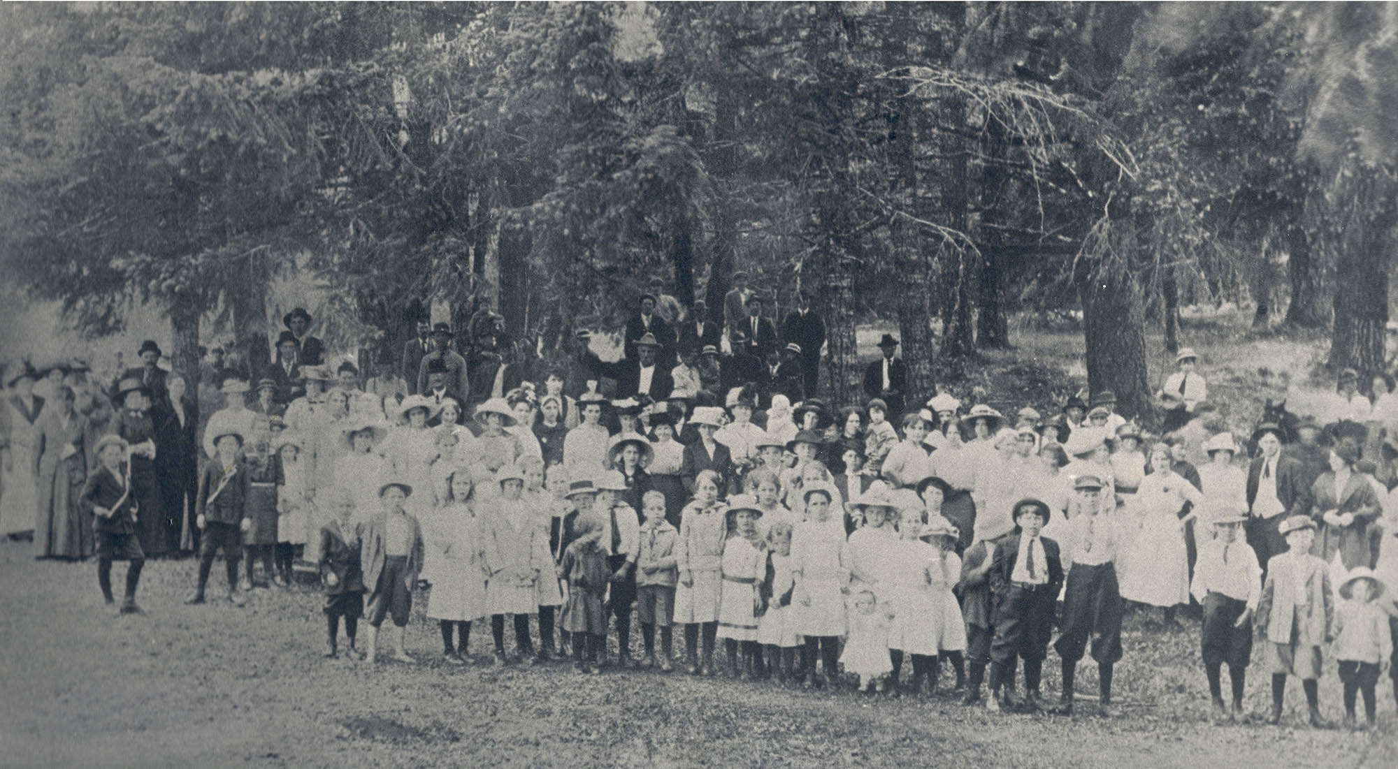 First Pioneer Picnic, Sept. 1, 1887, east of Crawfordsville