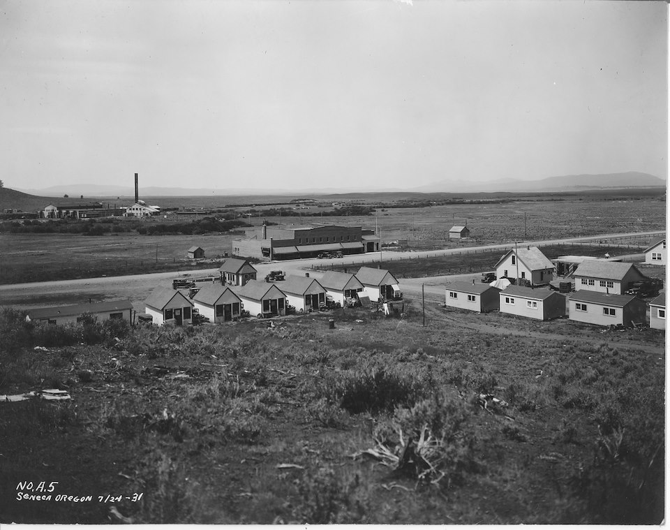 Rufus W. Heck, photographer.