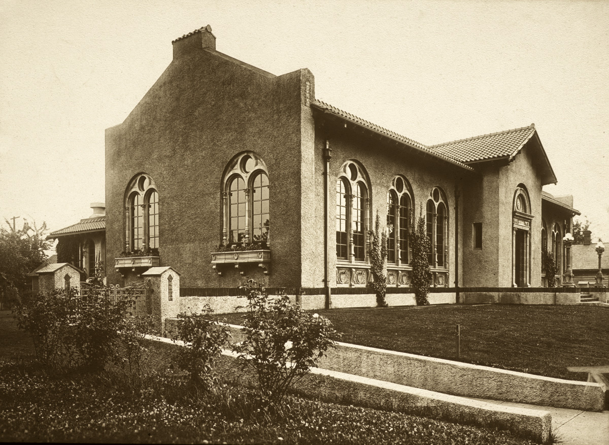 Albina Branch, Multnomah County Library (built 1913), 216 NE Knott St., Portland.