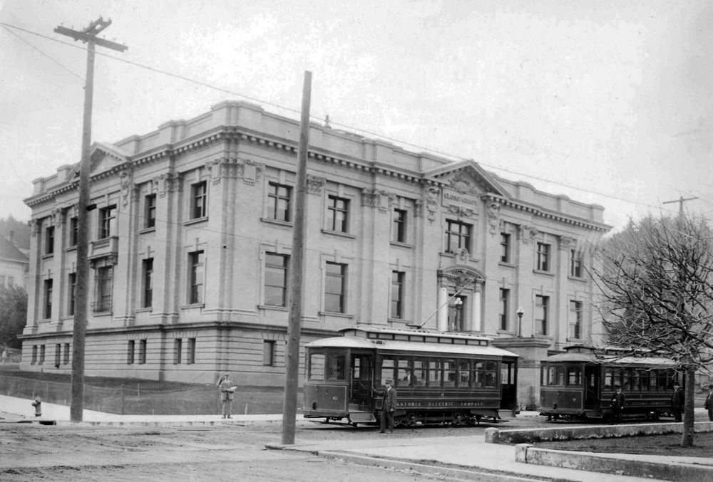 Astoria Electric Railway cars 6 and 7 at Clatsop County Courthouse, Commercial St.
