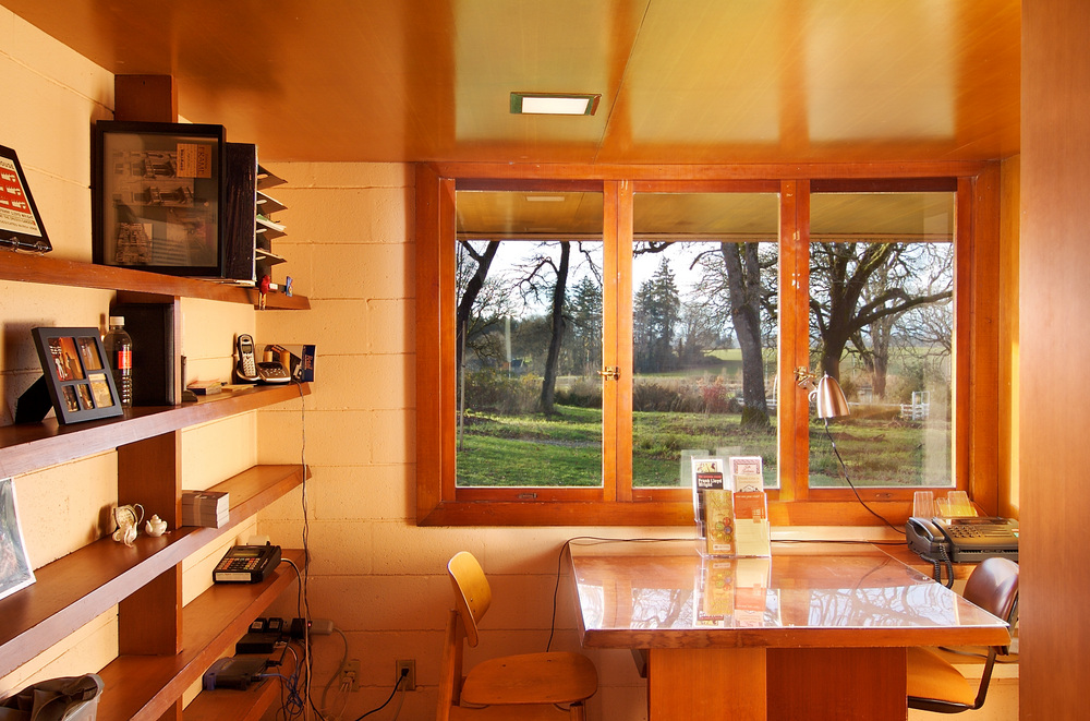 C. E. Gordon House nook, 2007.