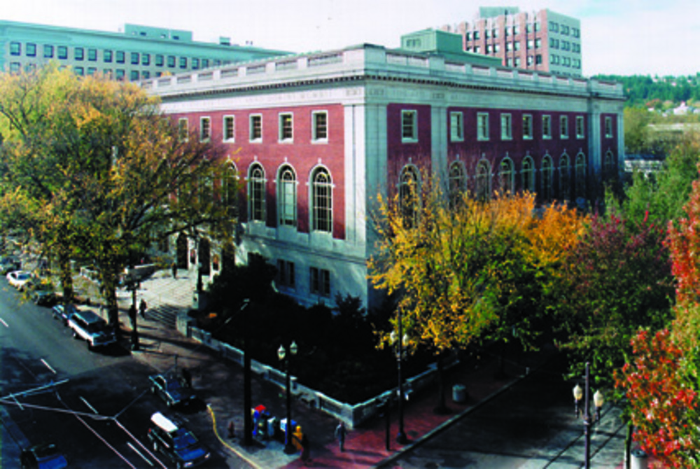 Central Library, Portland, at 801 S.W. 10th St.