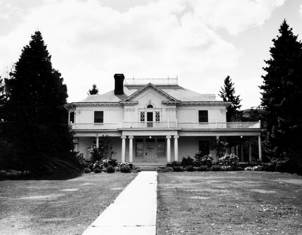 Architect Frank Clark's Chappel-Swedenburg House in Ashland, built 1904-1905.