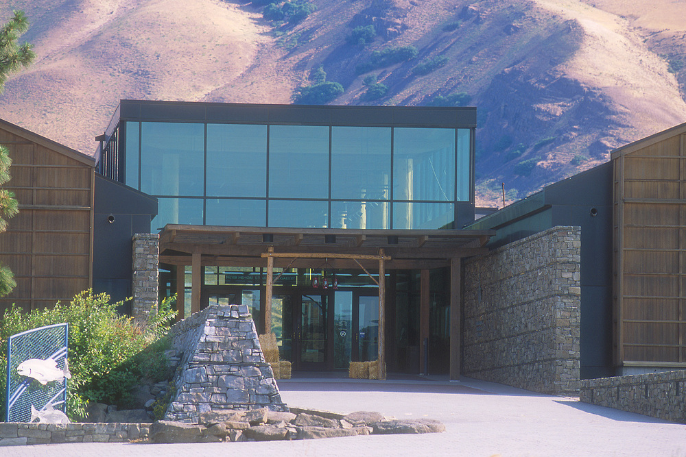 Columbia Gorge Discovery Center and Museum, The Dalles.