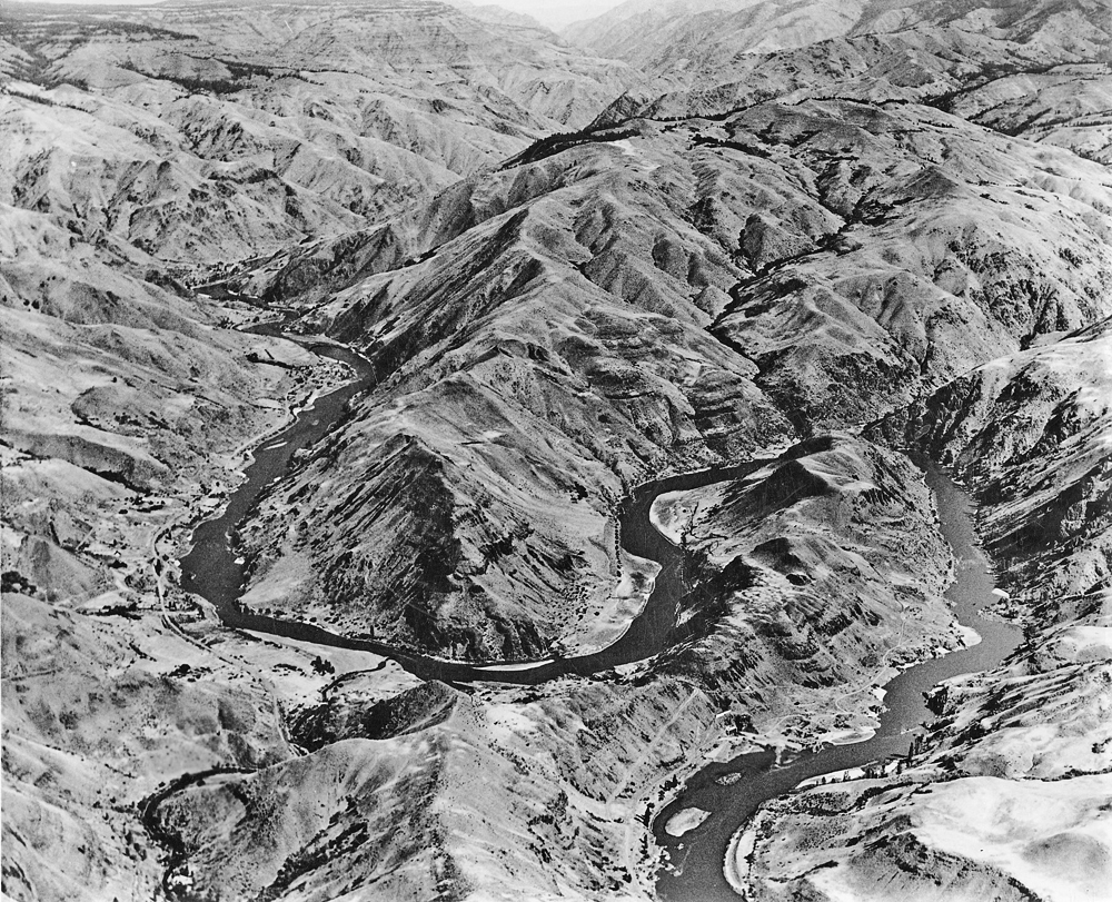 Oxbow of Snake River before Oxbow Dam, about 1950.