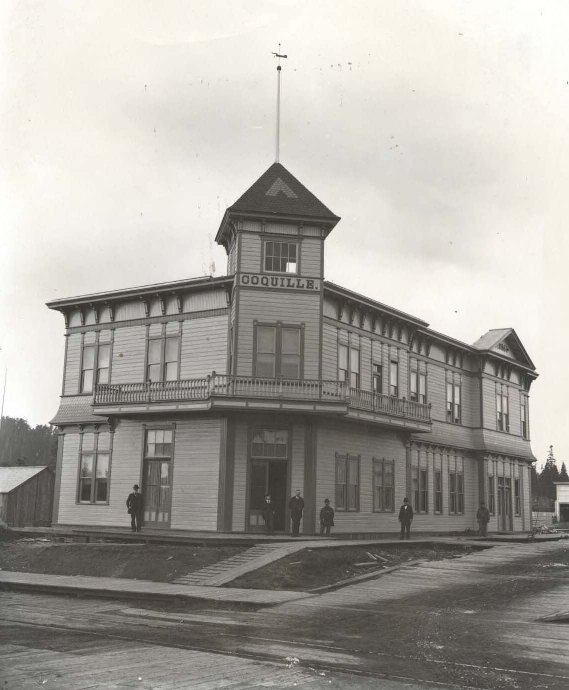 The first Coquille Hotel was built in 1896 after its predecessor and other buildings were destroyed in a major fire in the city and the arrival of the railroad.