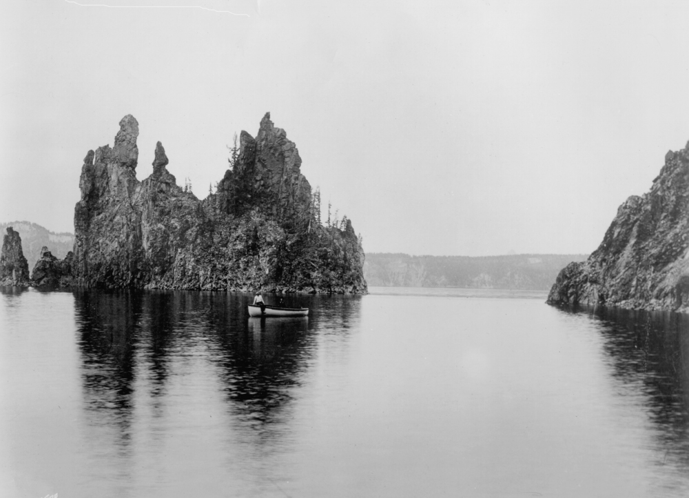 Boating on Crater Lake.