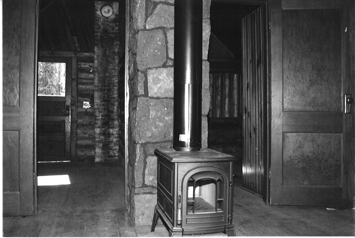 Elk Lake Guard Station, 2002