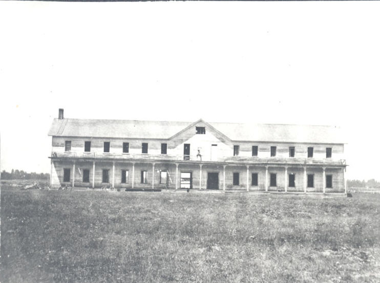 Fort Klamath barracks, c. 1900