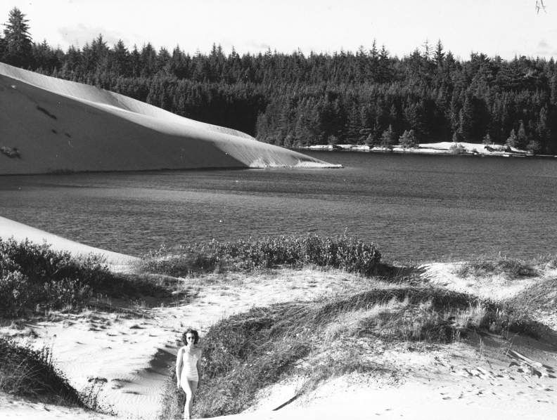 Jesse Honeyman Memorial Park near Florence, 1950.
