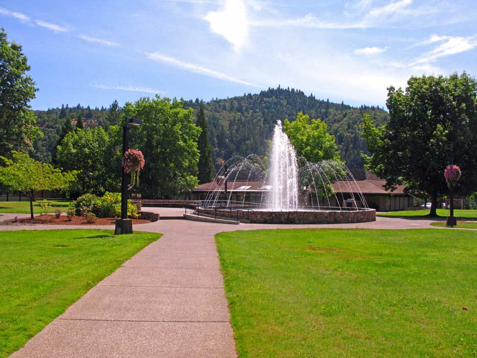 Fountain on the UCC main campus