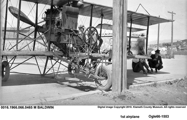First airplane in Klamath Falls, about 1911.