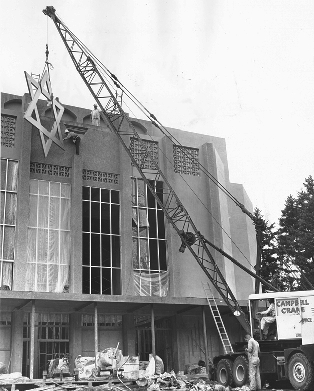 Star of David placed atop new Neveh Shalom synagogue at SW Dosch Rd. and Bertha-Beaverton Hwy, Portland, Sep. 9, 1964.