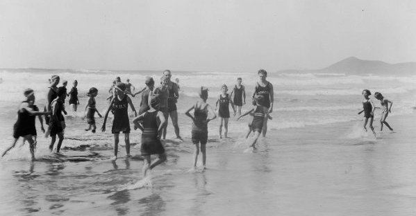 Nye Beach, Newport, about 1921-1922.