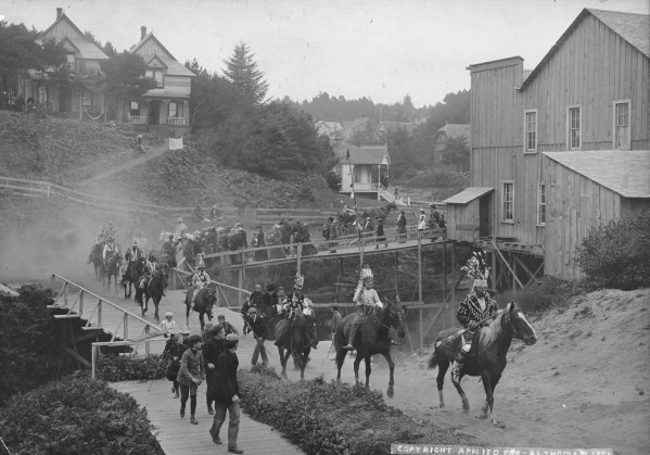 Nye Beach Parade, Newport, 1901.