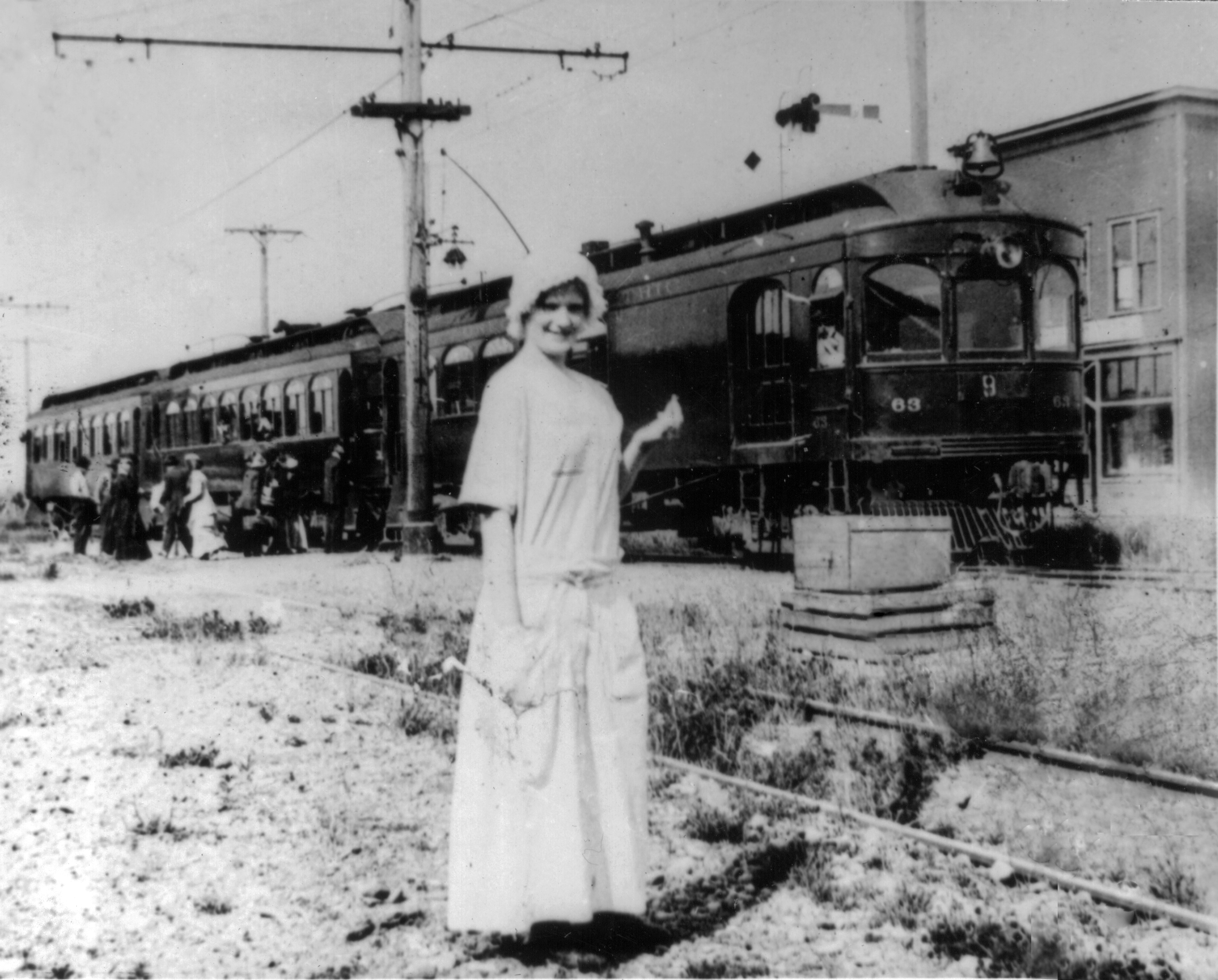 Oregon Electric local 9 headed by combine 63, Donald.
