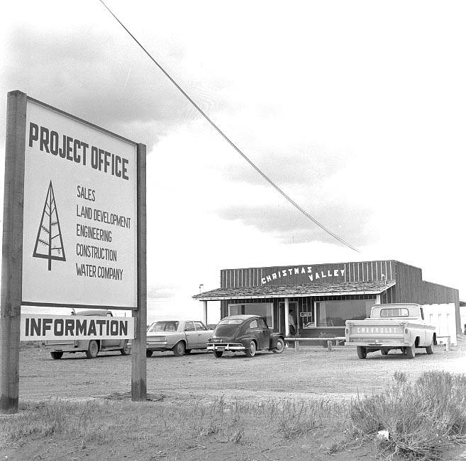 Ben Maxwell, photographer.