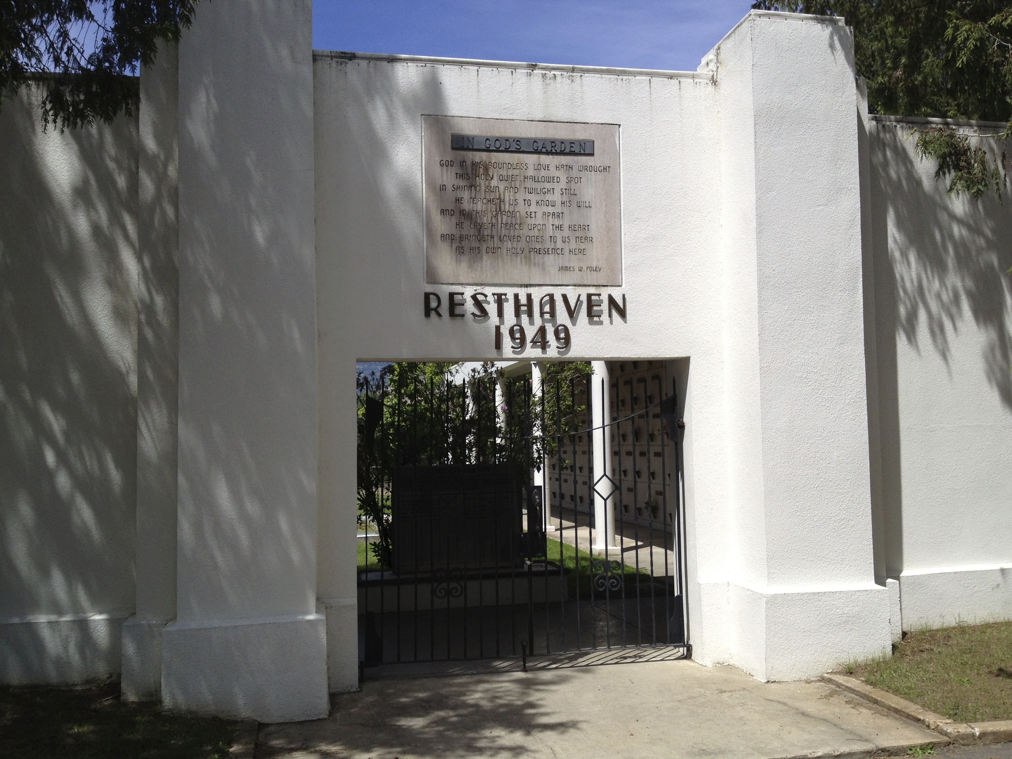 Resthaven Mausoleum, north parcel