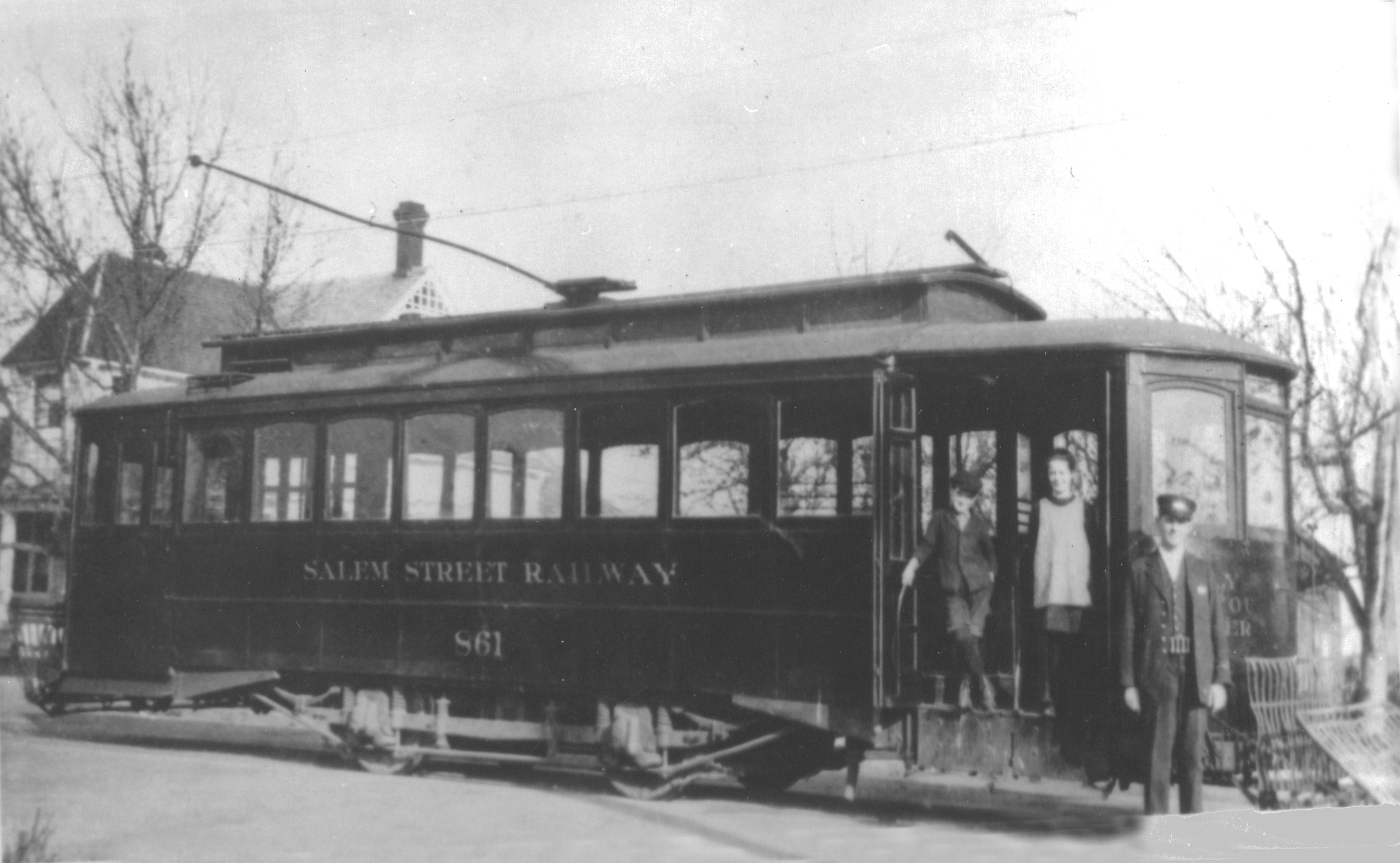 Southern Pacific Railroad car 861, Salem, about 1916.