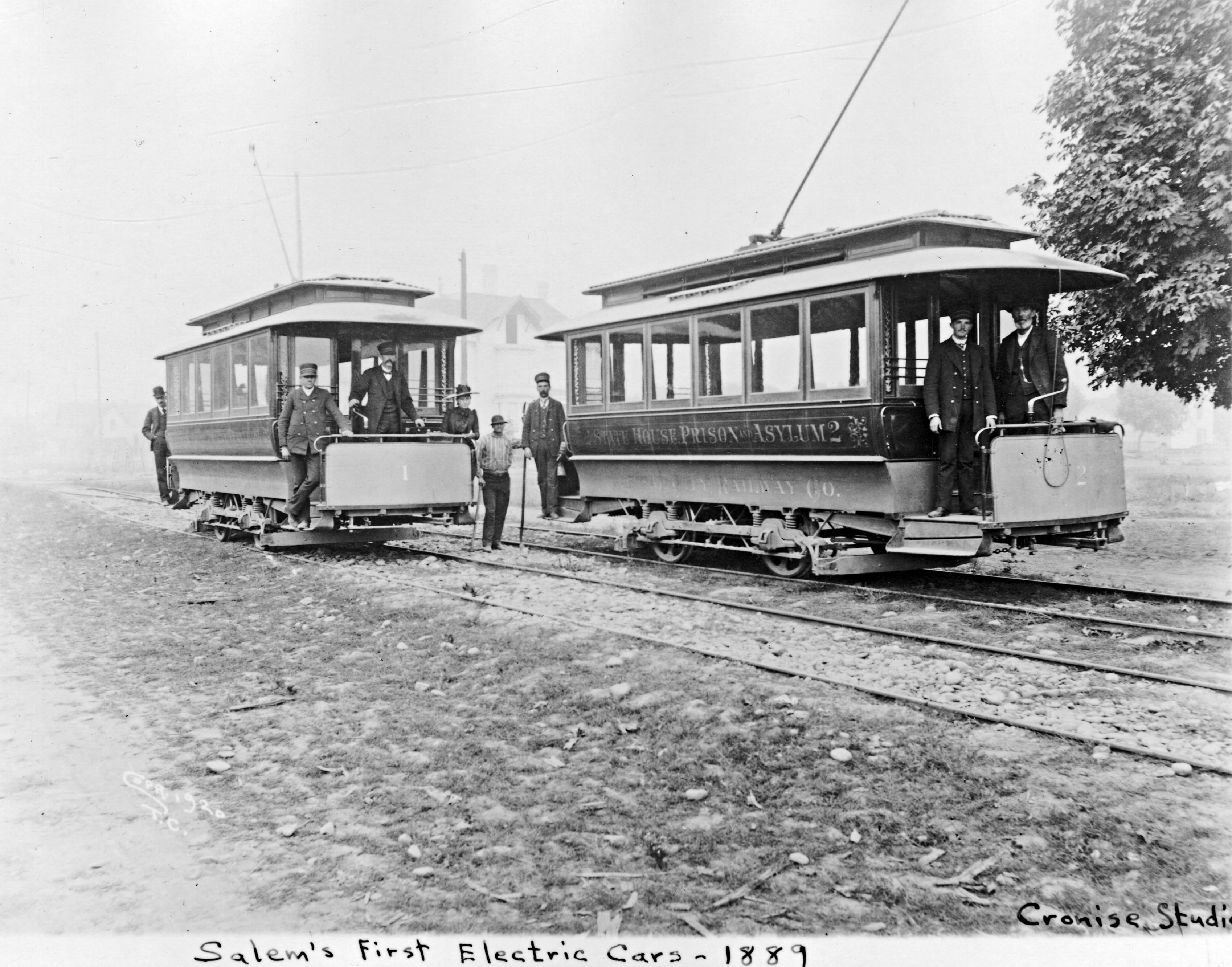 First electric trolleys in Salem: Capital City Railway cars 1 and 2 on Asylum Ave. Line, about 1889.