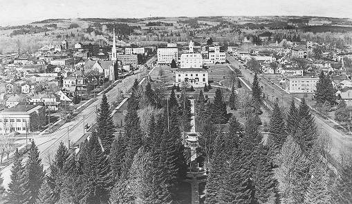 Looking west at city of Salem from Oregon State Capitol building, 1920.