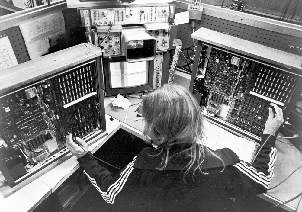 Tecktronix 7834 Storage Oscilloscope, circa 1980.