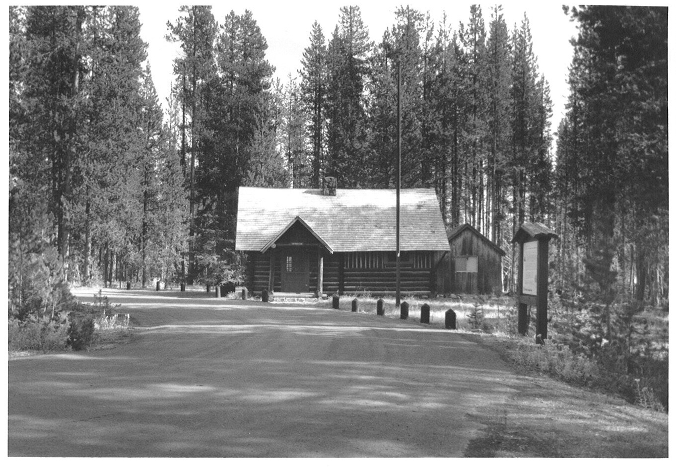 Elk Lake Guard Station