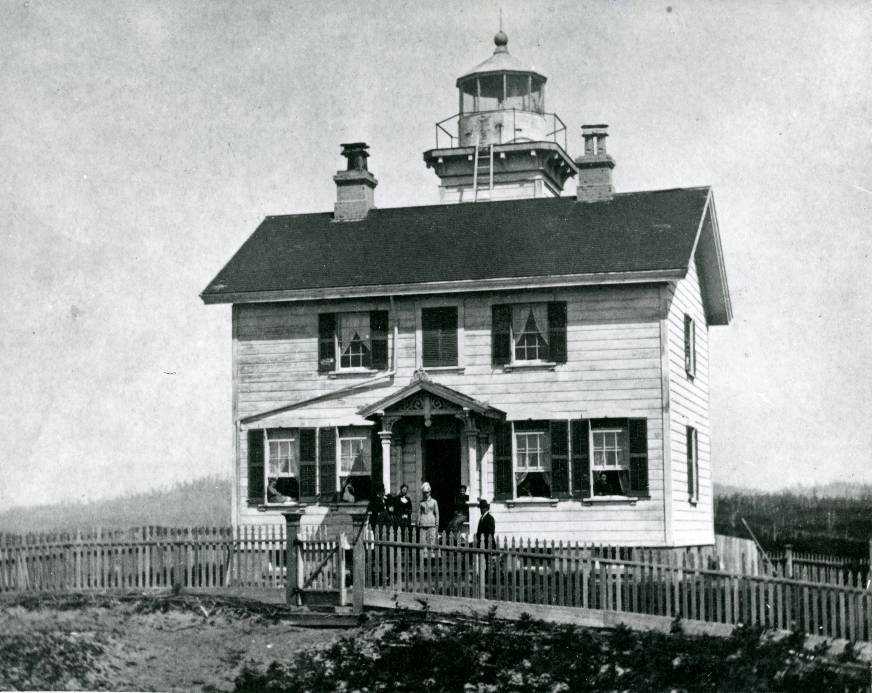 Yaquina Bay Lighthouse