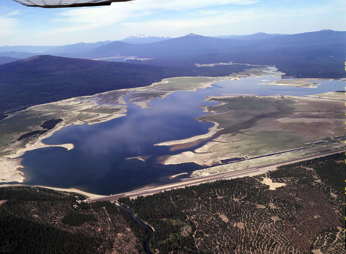 Wickiup Reservoir at low water, Sep. 2005
