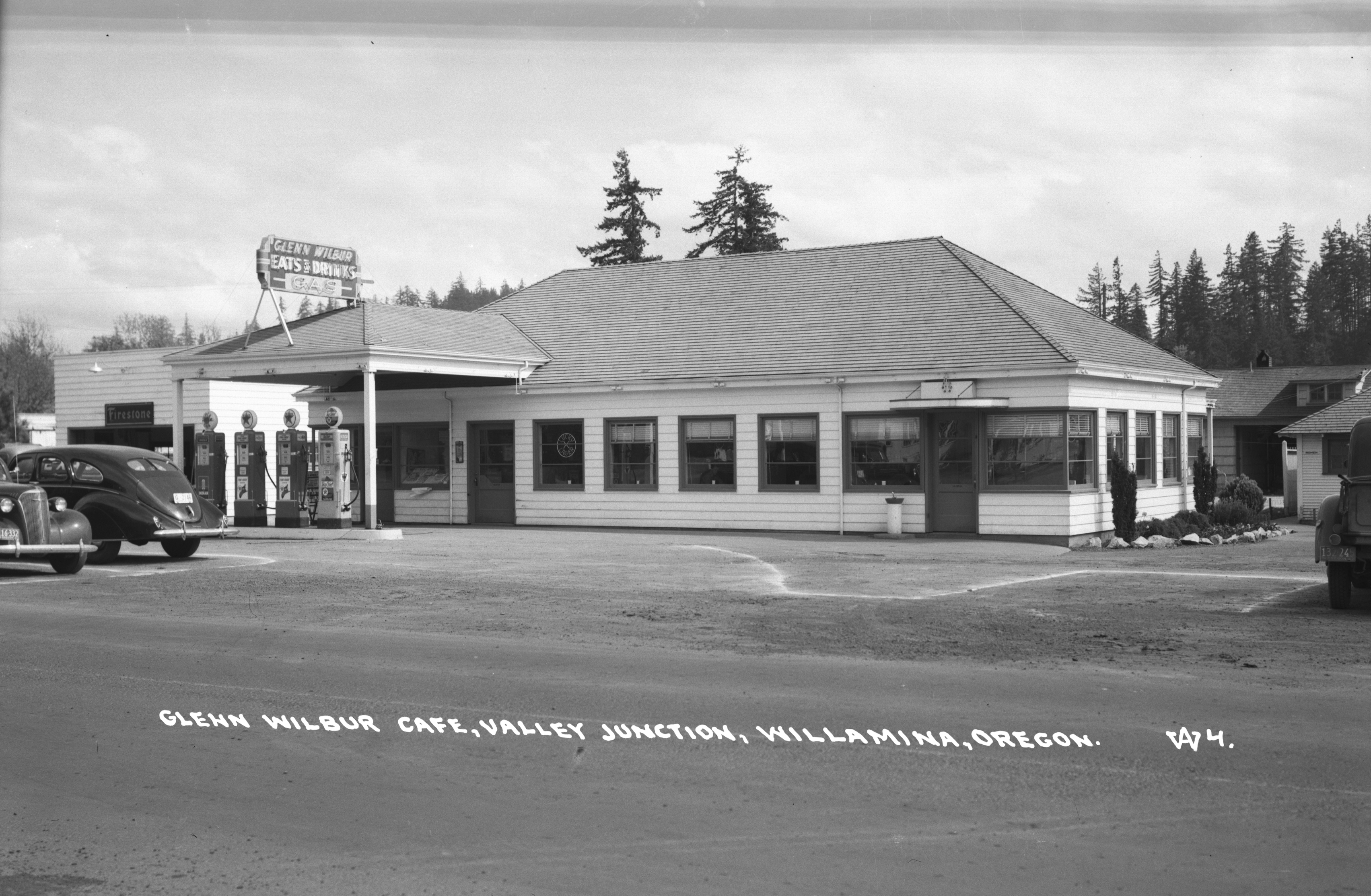 Glenn Wilbur Cafe, Valley Junction, Willamina.