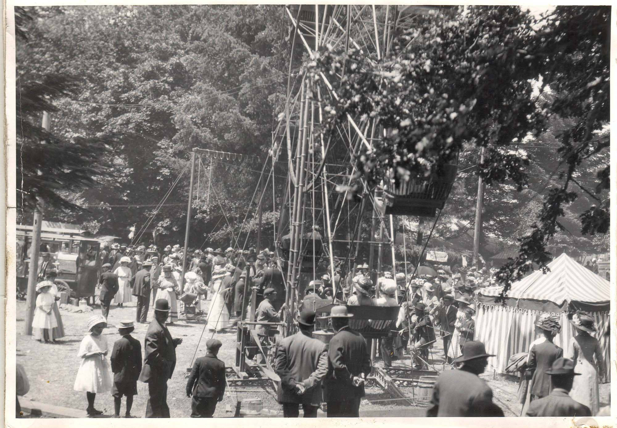 Pioneer Picnic Carnival, c.1900.