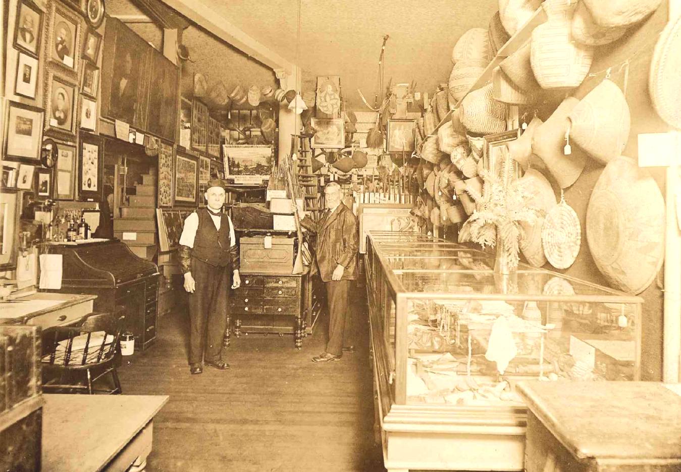 Interior of the SW 2nd Avenue location. Himes is on the right, and Greenfield on the left.