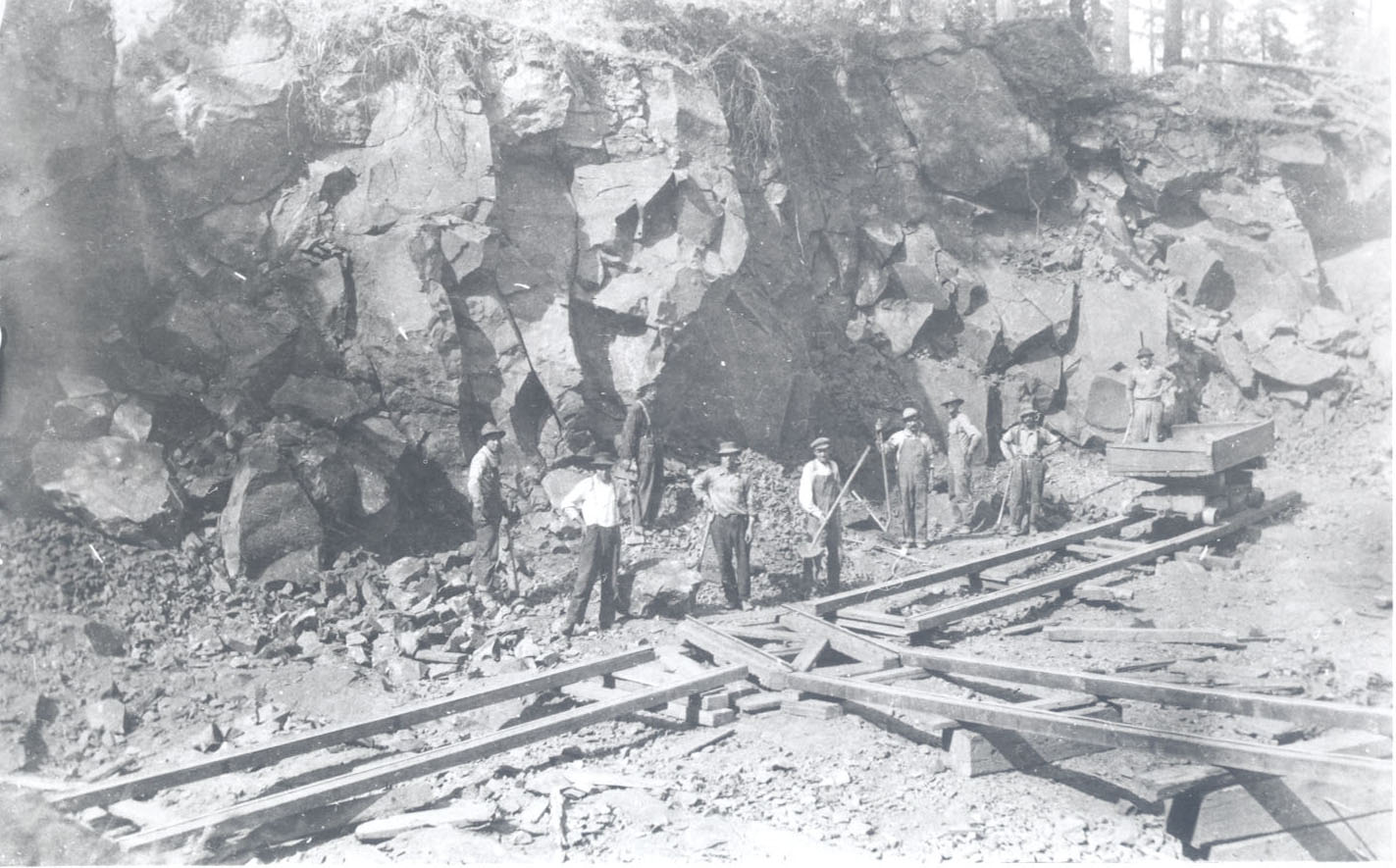 Rock quarry on John Nyberg farm, 1910