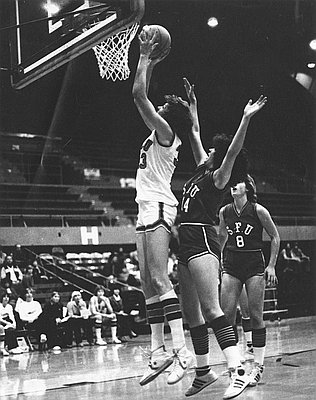 Carol Menken-Schaudt (1957–)