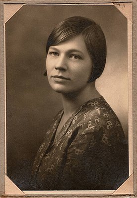 Ebba Wicks Brown (1914–2006)