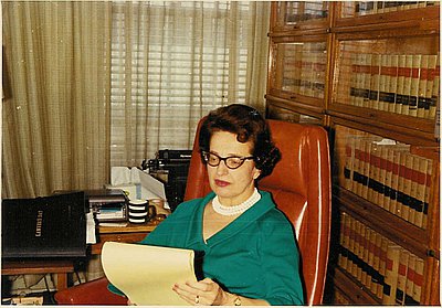 Hattie Bratzel Kremen (1908–1996)