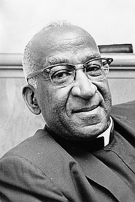 Lee Owen Stone (1903-1977)