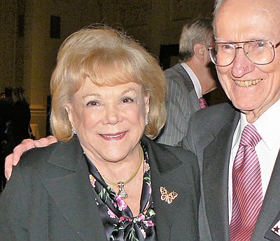 Arlene Schnitzer (1929–2020)