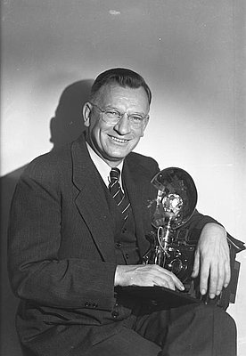 Ralph Gifford (1894–1947)