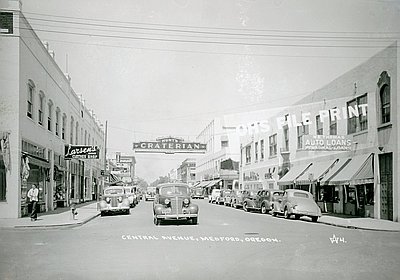 Craterian Ginger Rogers Theater at the Collier Center