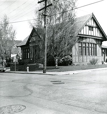 Gresham Carnegie Library